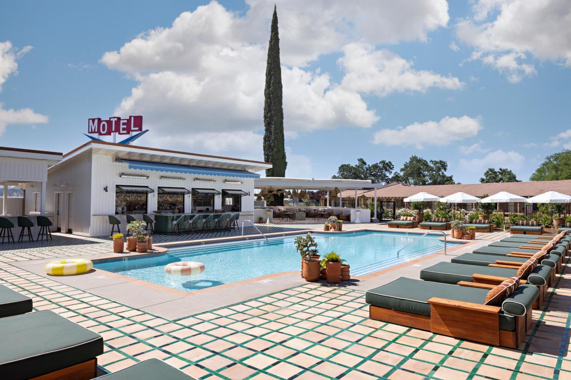 River Lodge Paso - 21 & Over Pool Paso Robles Eksteriør billede